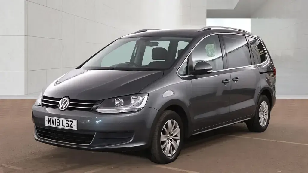 Used VW Sharan SE 147 HP (108 kW) 2018 Grey MPV