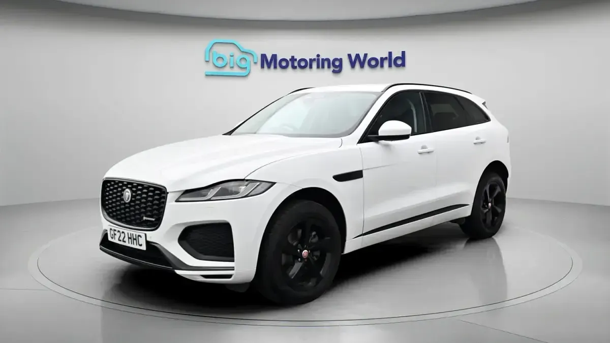 Used Jaguar F-Pace R-Dynamic 204 HP (150 kW) 2022 White SUV