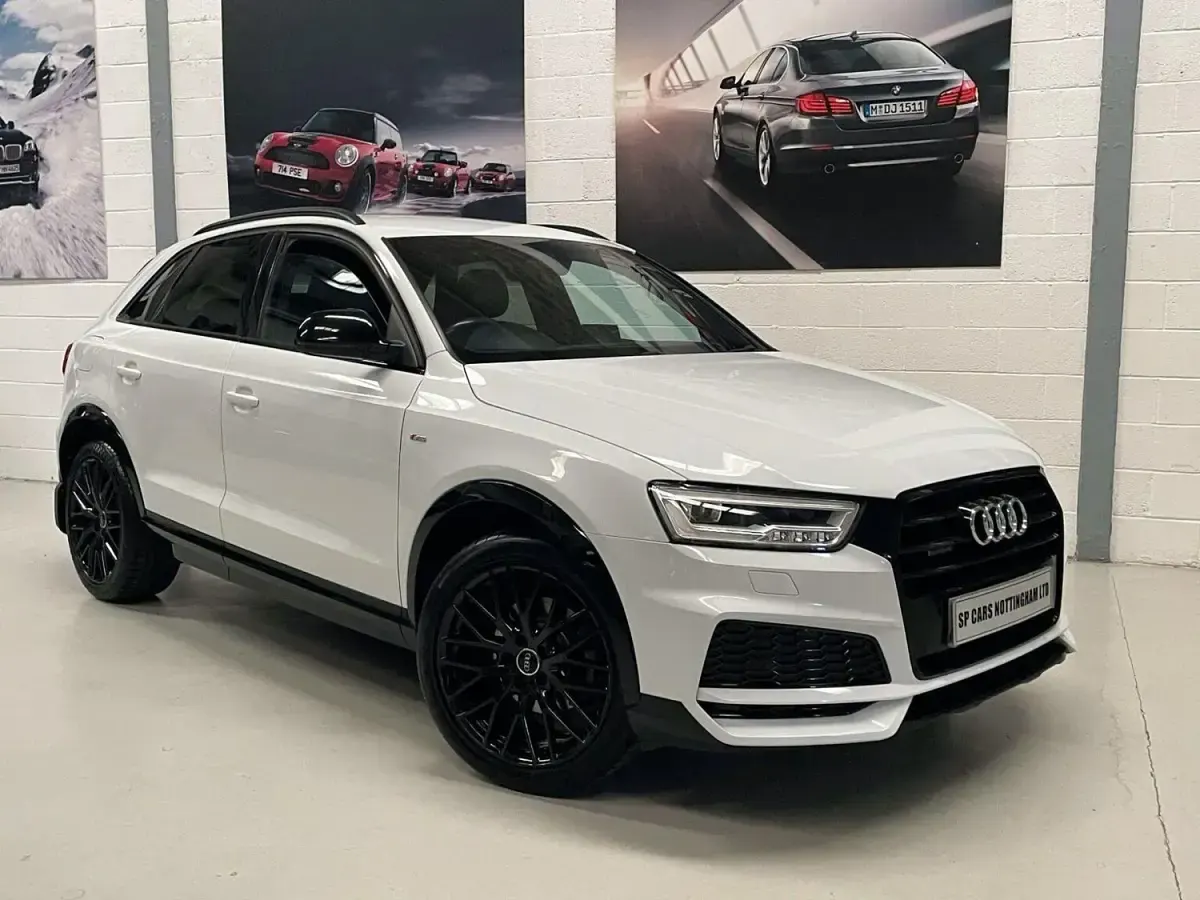 Begagnad Audi Q3 Black Edition 150 HK (110 kW) 2018 Vit SUV