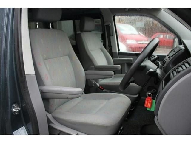 Used VW Transporter 120 HP (88 kW) 2007 Van