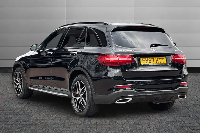 Used Mercedes GLC250 AMG line 201 HP (147 kW) 2018 Black SUV