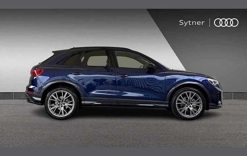Novo Audi Q3 Black Edition 147 HP (108 kW) 2026 Azul SUV