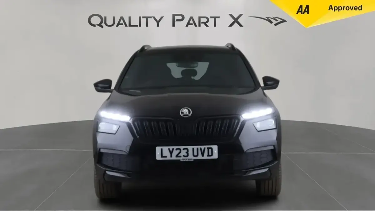 Usado Skoda Kamiq Monte Carlo 150 HP (110 kW) 2023 Preto SUV