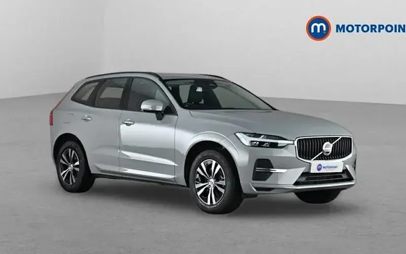 Used Volvo XC60 Core 250 HP (183 kW) 2024 SUV