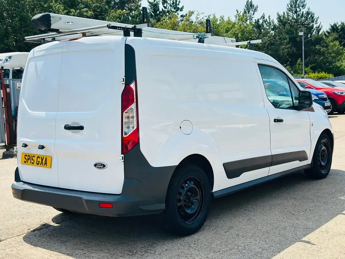 Used Ford Transit 95 HP (69 kW) 2015 White Van
