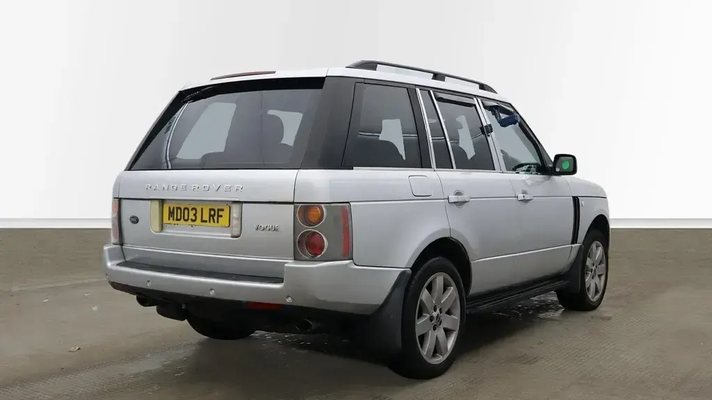 Używany Land Rover Range Rover Vogue 2003 Srebrny SUV