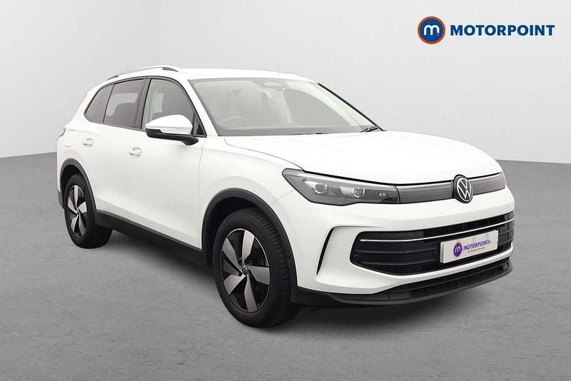 White Used 2024 VW Tiguan Match SUV | £28,199 (Expensive) - Image 1/4