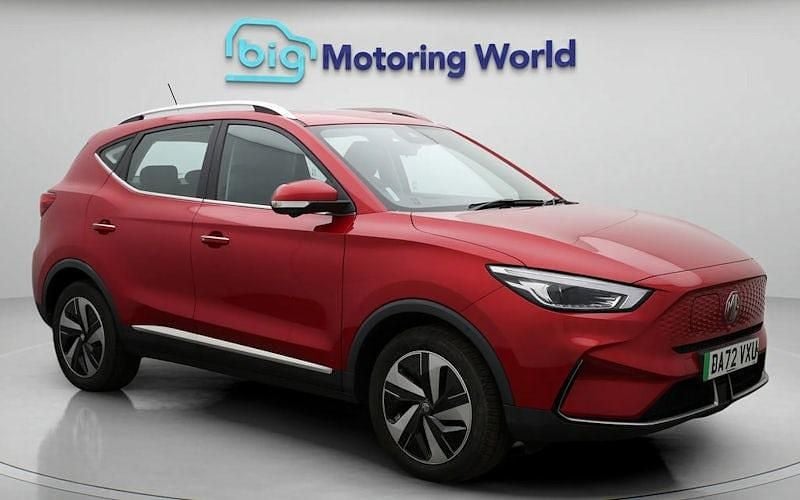 Used MG ZS Trophy 130 kW (177 HP) 2022 Red SUV