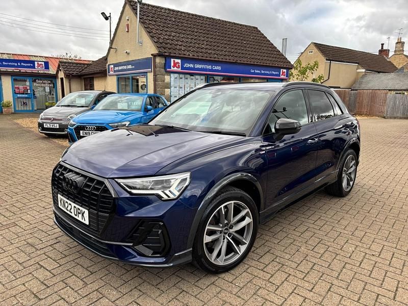 Used Audi Q3 Black Edition 190 HP (139 kW) 2022 Blue SUV