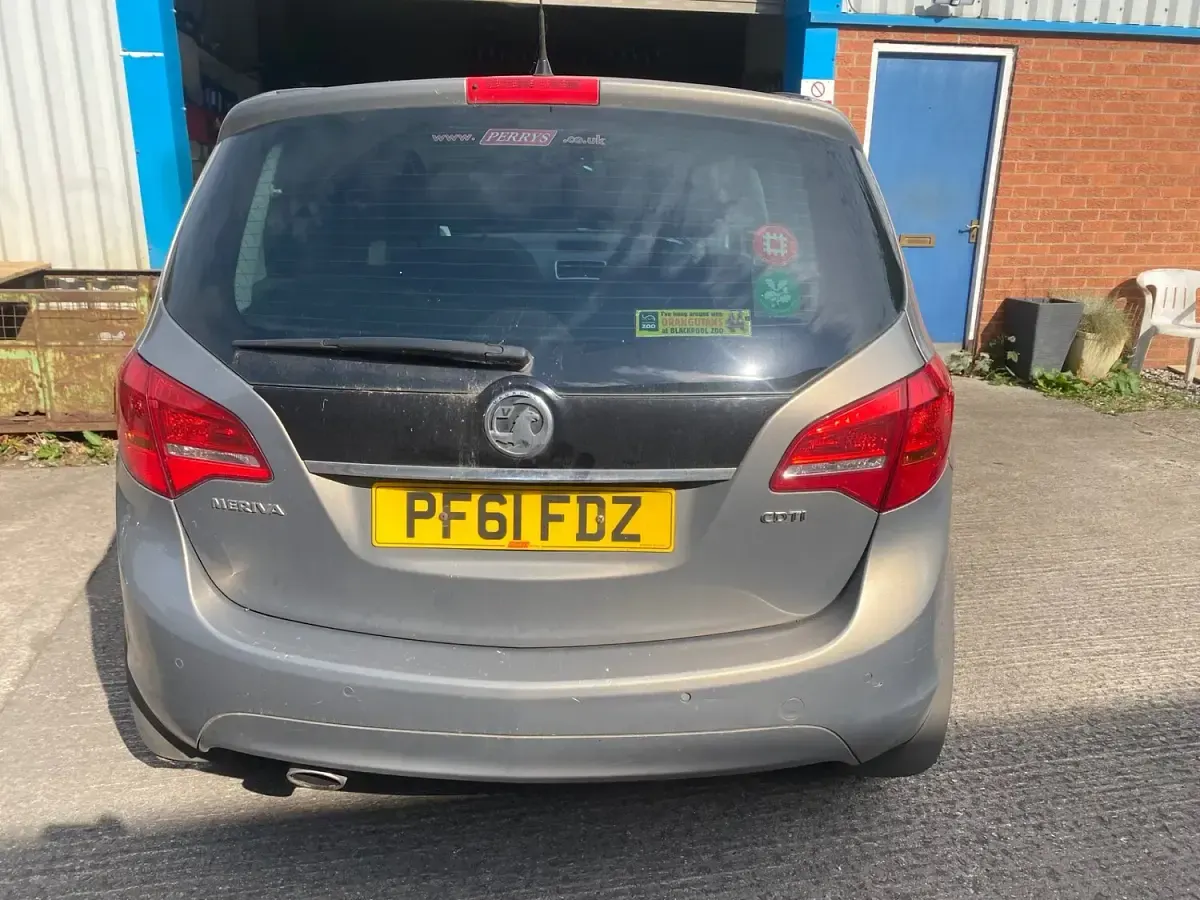 Used Vauxhall Meriva 2011 Brown MPV