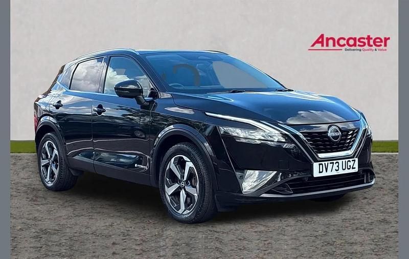 Black Used 2023 Nissan Qashqai N-Connecta SUV | £21,975 (Fair price) - Image 1/4