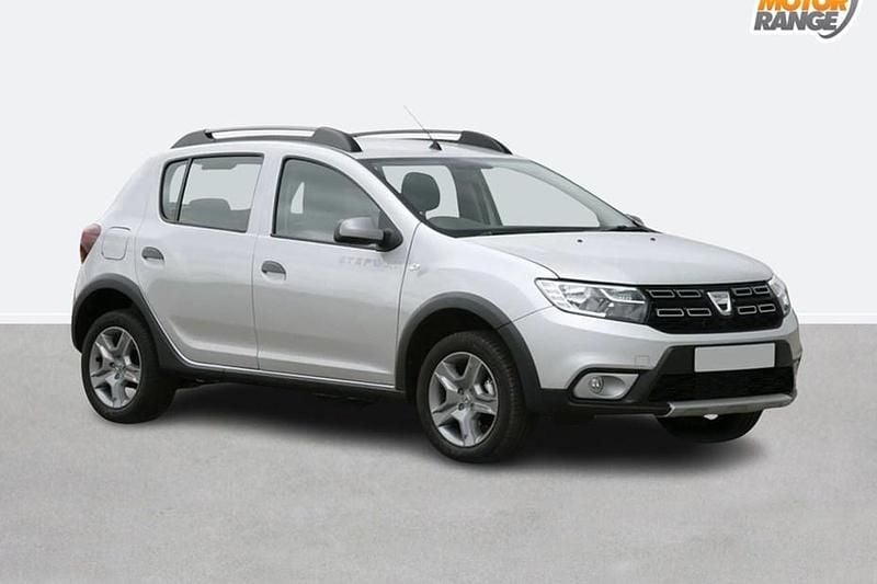 Used 2017 Dacia Sandero Lauréate | £5,495 (Fair price) - Image 1/1