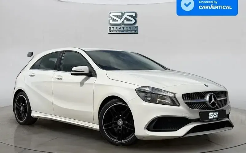 Used Mercedes A180 AMG line 109 HP (80 kW) 2018 Hatchback