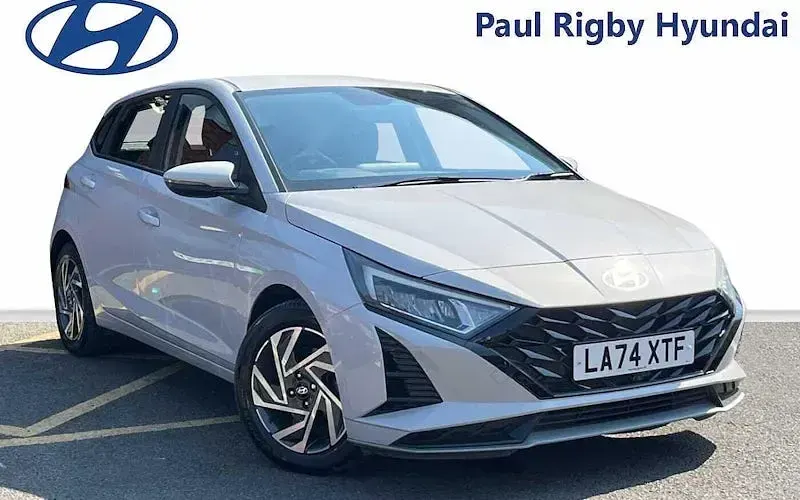 Used Hyundai i20 Advanced 101 HP (74 kW) 2024 Hatchback