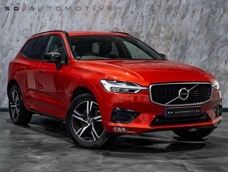 Used Volvo XC60 R-Design 250 HP (183 kW) 2019 Red SUV