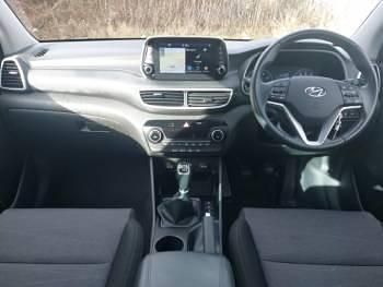 Used Hyundai Tucson SE 132 HP (97 kW) 2019 Blue SUV