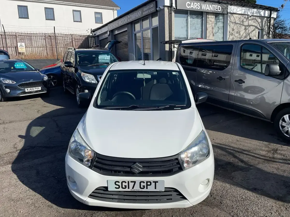 Used Suzuki Celerio 68 HP (50 kW) 2017 White Hatchback
