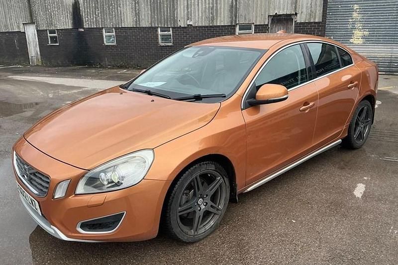 Used Volvo S60 SE Lux 163 HP (119 kW) 2012 Bronze Sedan