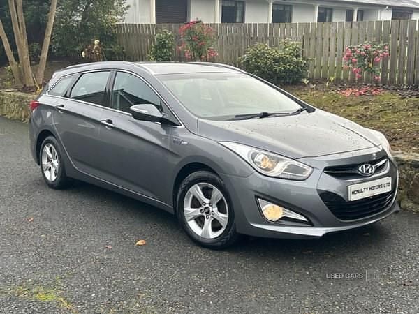 Silver Used 2014 Hyundai i40 Active Estate | £4,355 (Expensive) - Image 1/4