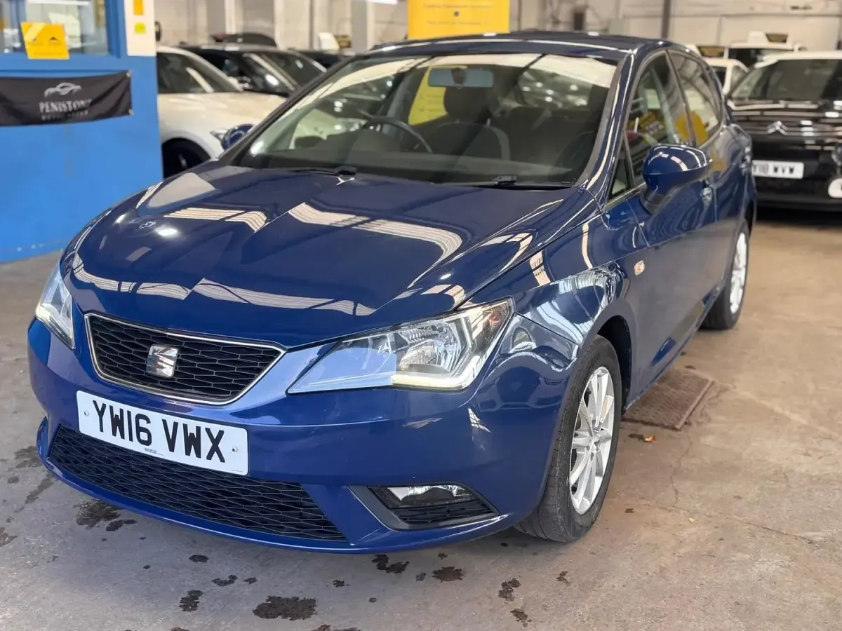 Begagnad Seat Ibiza SE Technology 90 HK (66 kW) 2016 Blå Halvkombi