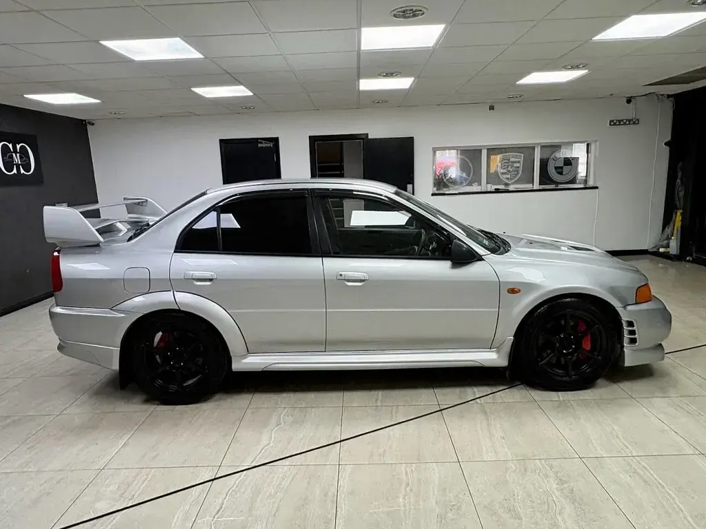 Used Mitsubishi Lancer 148 HP (108 kW) 2016 Silver Sedan