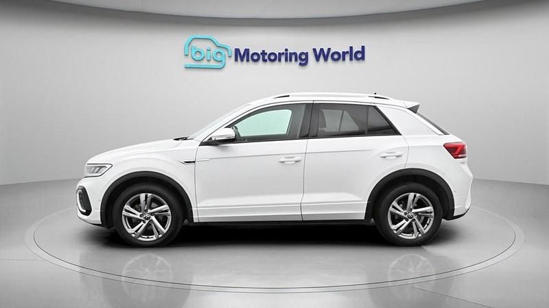 Used VW T-Roc R-line 150 HP (110 kW) 2022 White SUV