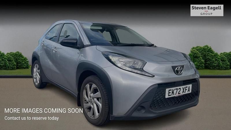 Silver Used 2022 Toyota Aygo X PURE SUV | £11,426 - Image 1/4