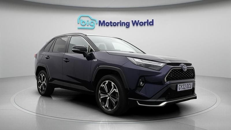 Used 2022 Toyota RAV4 Hybrid SUV | £29,800 (Fair price) - Image 1/4