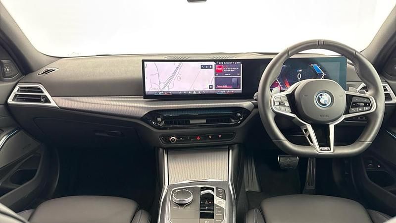 Used BMW 330e M Sport 288 HP (211 kW) 2025 Blue