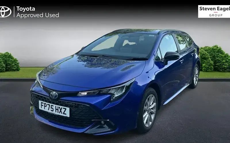 Used Toyota Corolla 178 HP (130 kW) 2025 Blue Estate