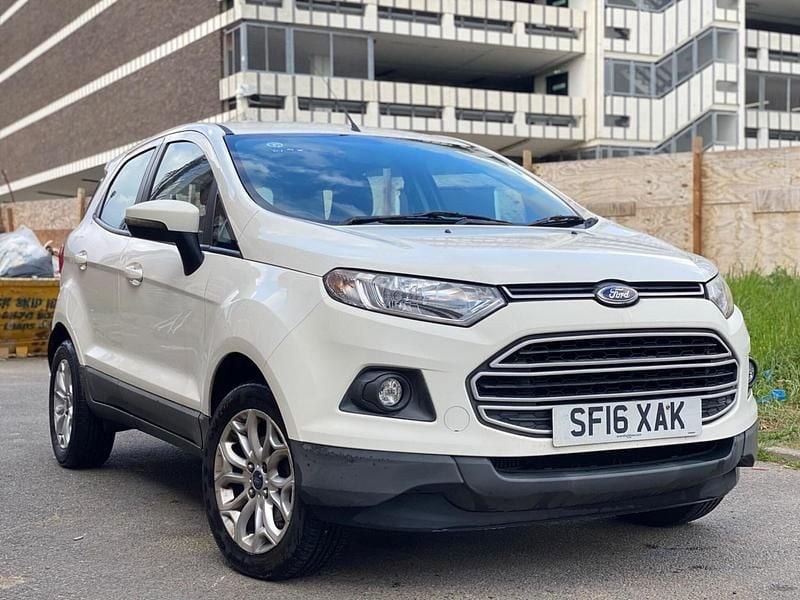 Usado Ford Ecosport Zetec 95 HP (69 kW) 2016 Branco SUV