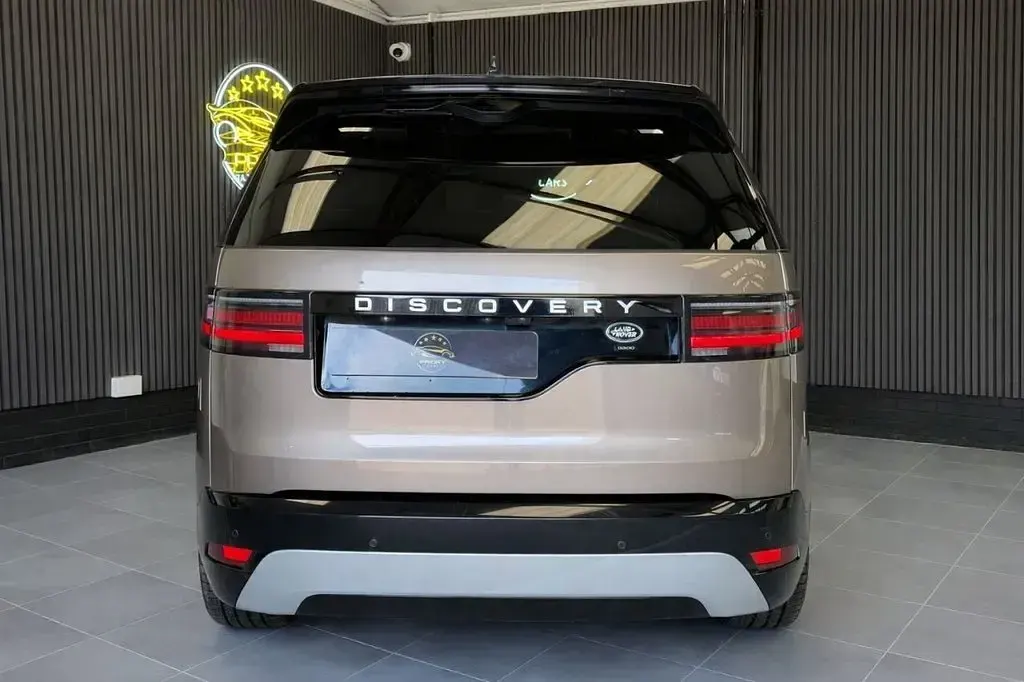 Used Land Rover Discovery 2022 Bronze SUV