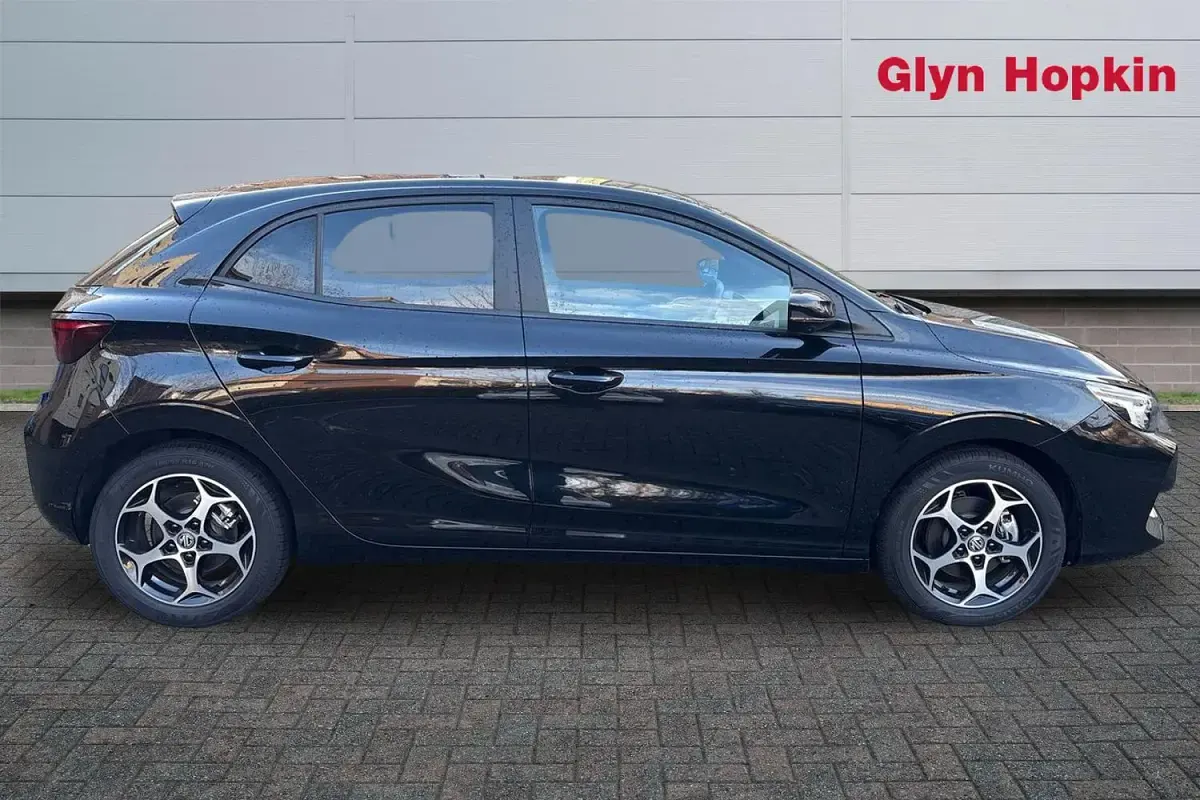 Used MG MG3 Trophy 194 HP (142 kW) 2025 Black Hatchback