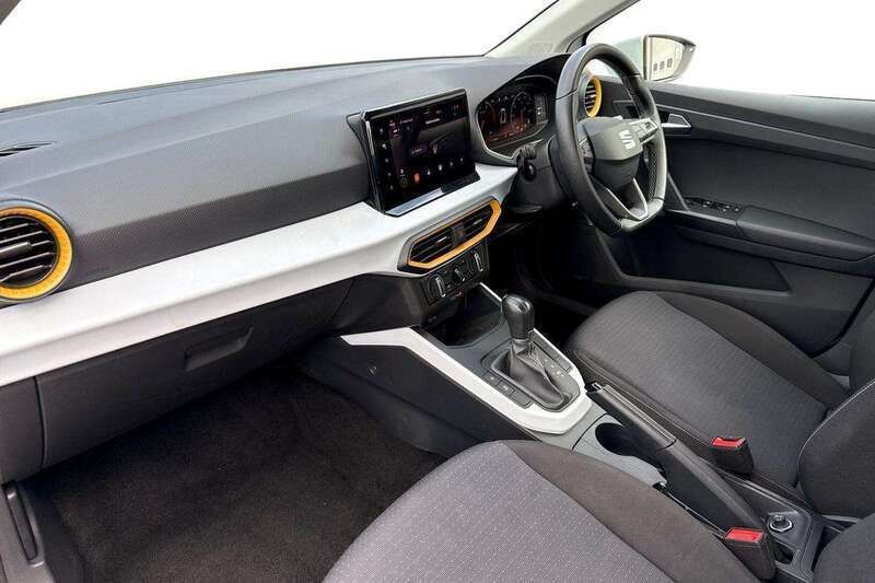 Image 2/4