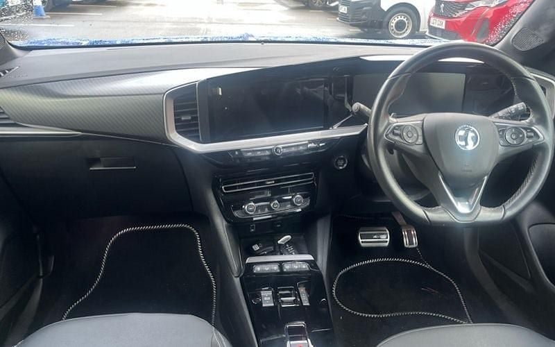 Second-hand Vauxhall Mokka Ultimate 131 CP (96 kW) 2021 Albastru SUV
