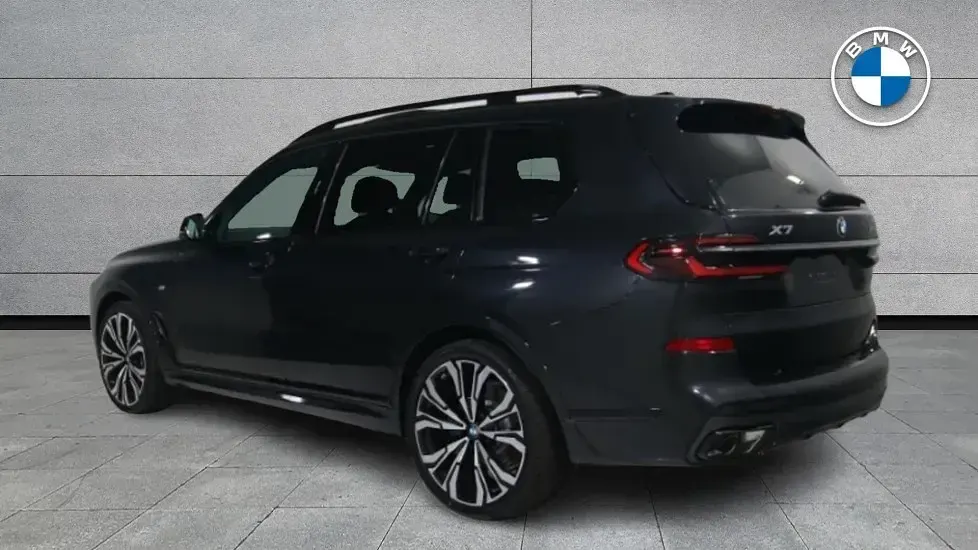 Used BMW X7 M Sport 376 HP (276 kW) 2025 Black SUV