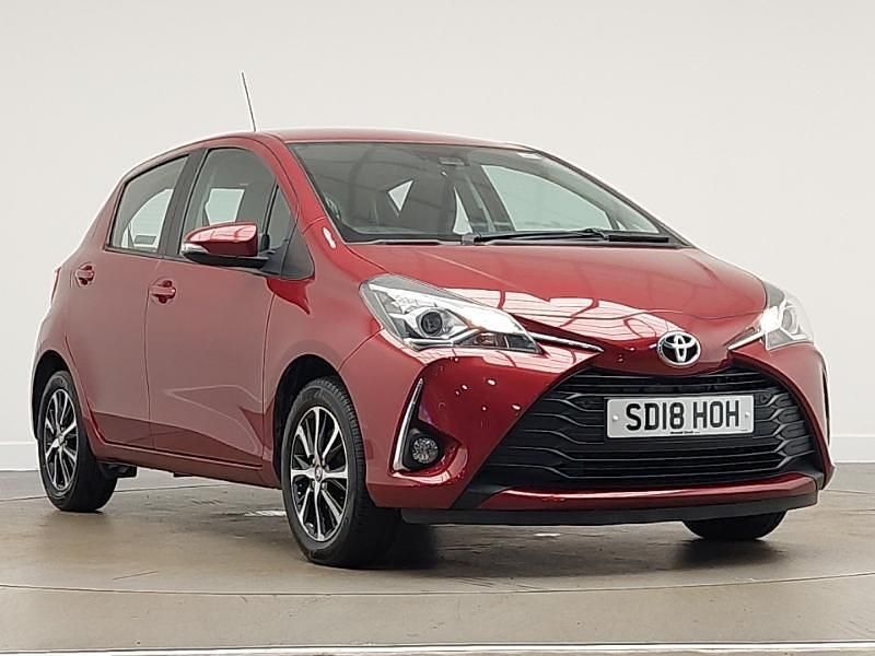 Red Used 2018 Toyota Yaris Hatchback | £10,998 (Fair price) - Image 1/4