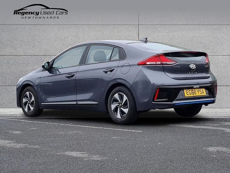 Used Hyundai Ioniq SE 139 HP (102 kW) 2019 Grey Hatchback