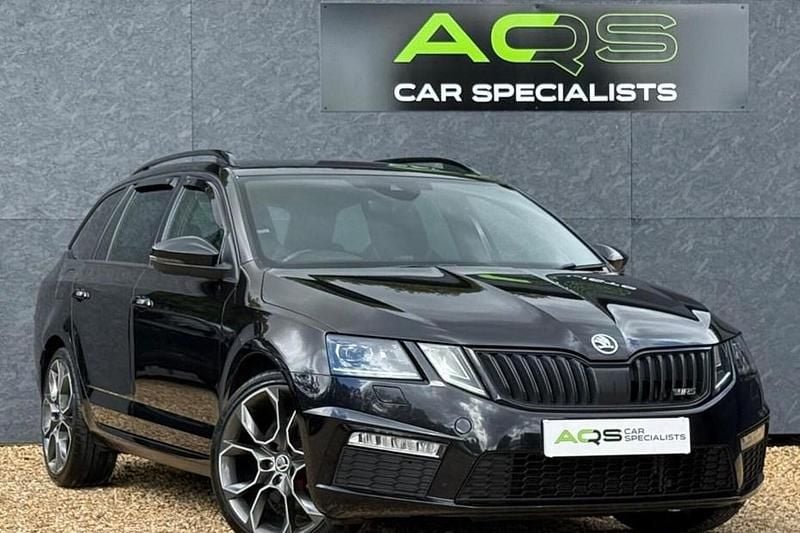 Black Used 2017 Skoda Octavia vRS Estate | £14,995 (Fair price) - Image 1/1