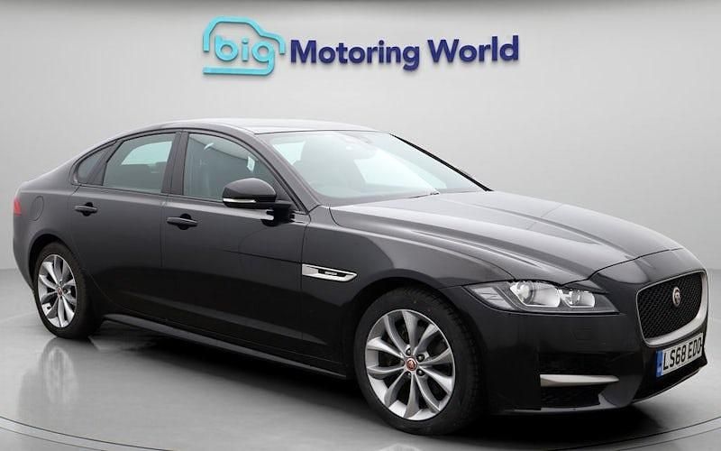 Used Jaguar XF R-Sport 250 HP (183 kW) 2020 Sedan