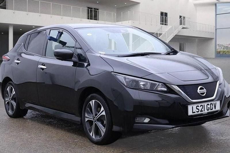 Black Used 2021 Nissan Leaf N-Connecta Hatchback | £11,190 (Good price) - Image 1/1