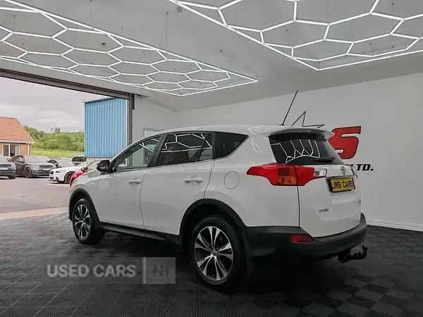 Usado Toyota RAV4 124 CV (91 kW) 2014 Blanco SUV