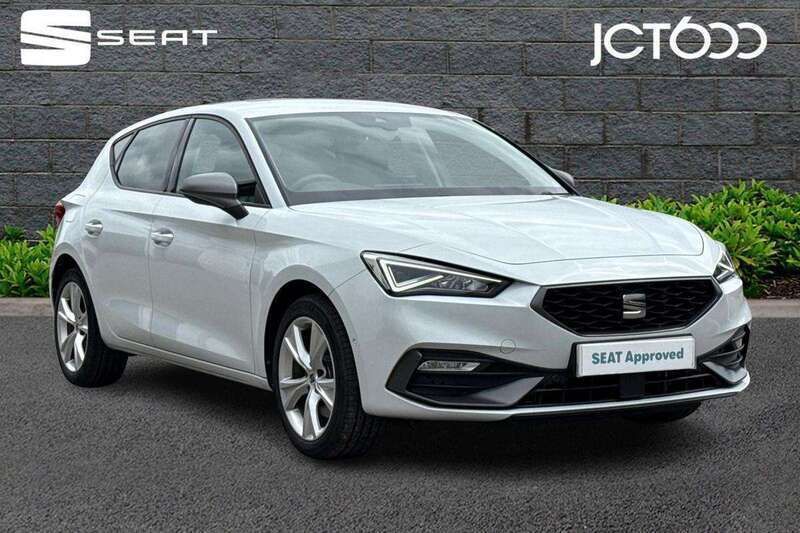 White Used 2021 Seat Leon FR Hatchback | £17,992 (Fair price) - Image 1/4