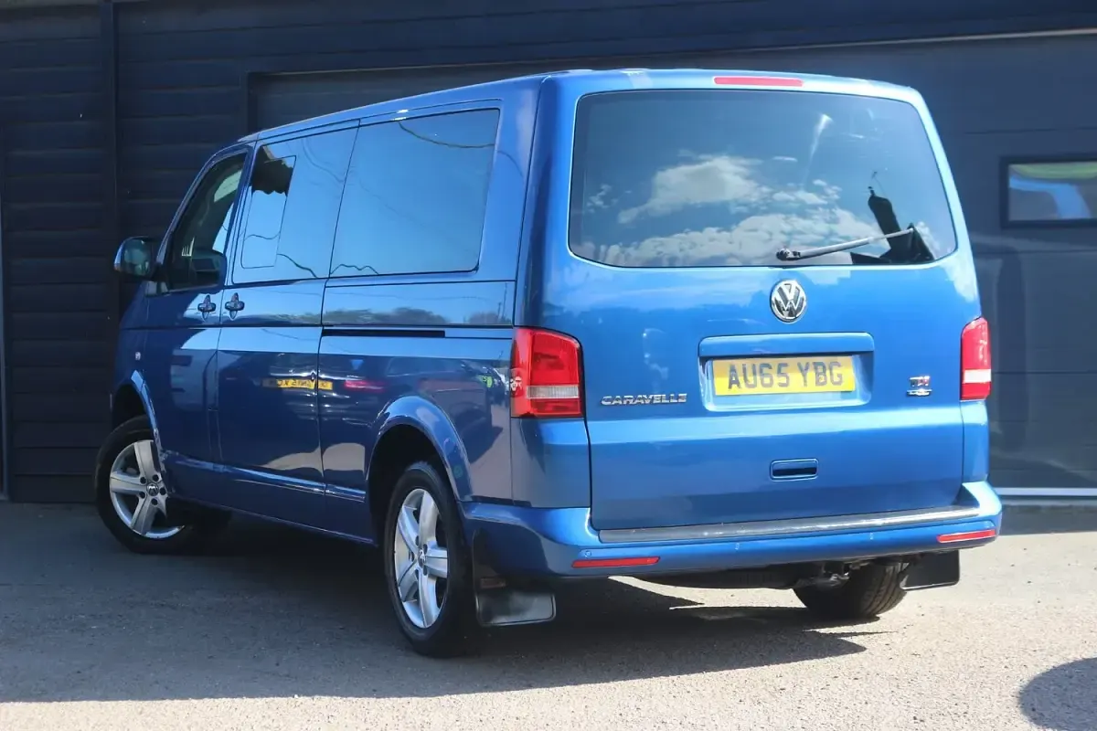 Used VW Caravelle SE 2015 Blue Van