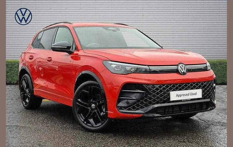 New VW Tiguan R-line 147 HP (108 kW) 2025 Red SUV