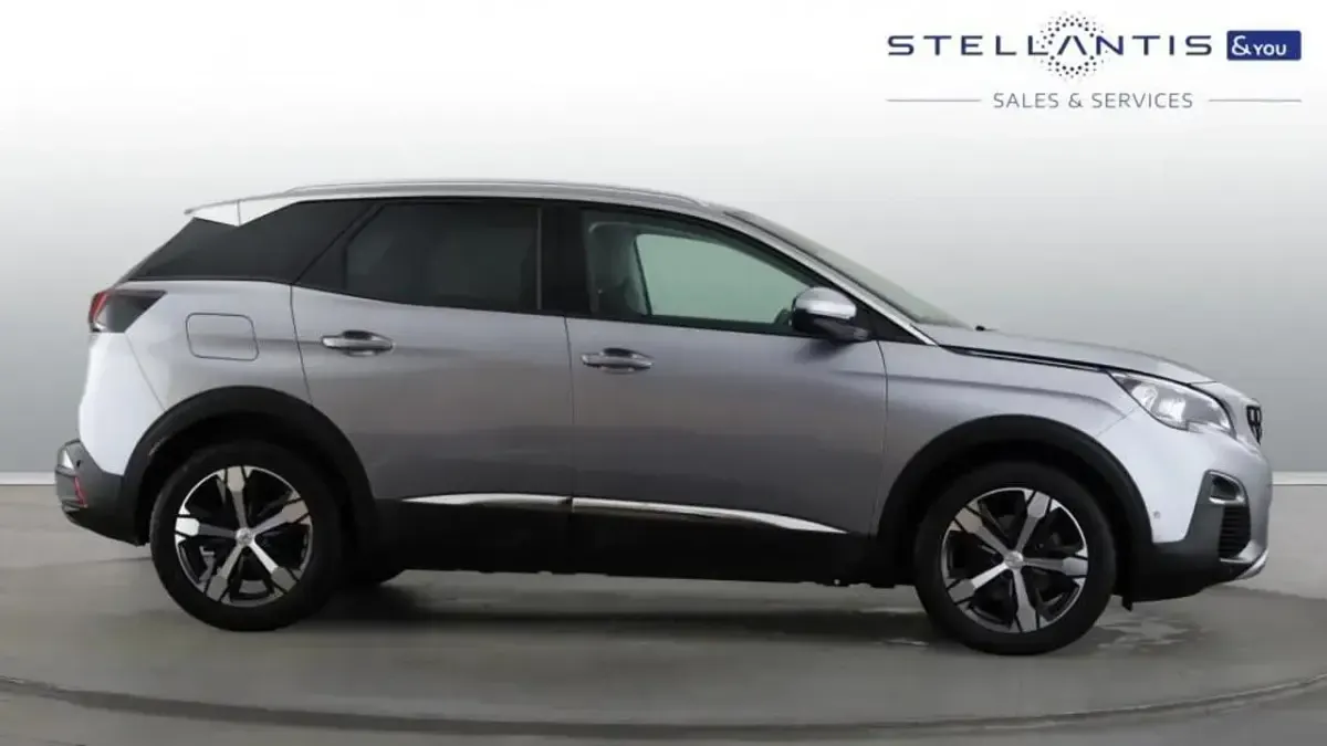 Used Peugeot 3008 Allure 129 HP (94 kW) 2019 Grey SUV
