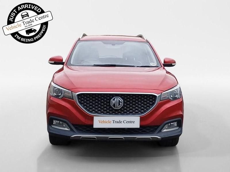 Used MG ZS Exclusive 106 HP (77 kW) 2018 Red SUV