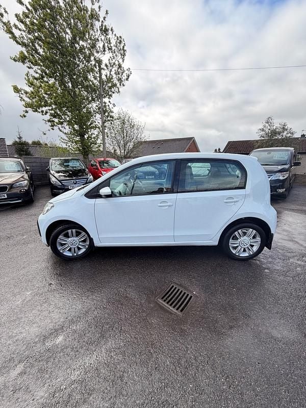 Used VW up! high up! 90 HP (66 kW) 2018 White Hatchback
