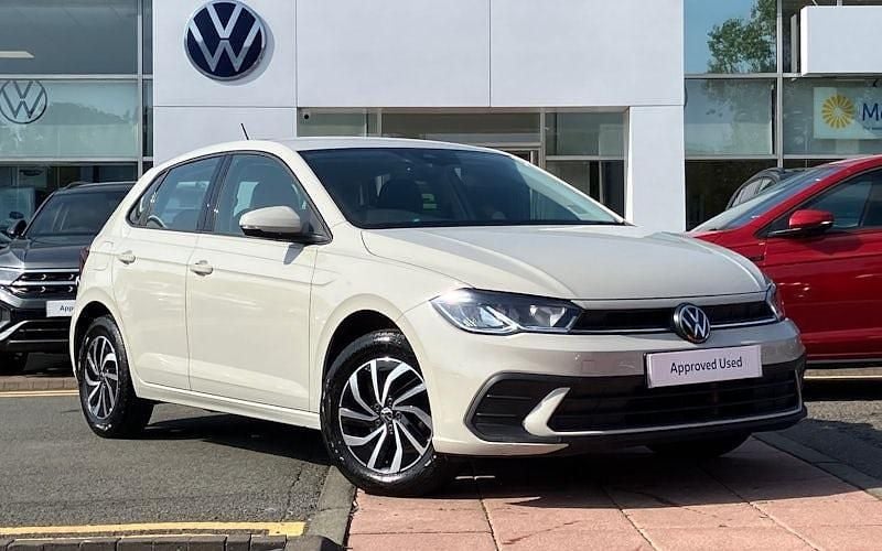 Used 2026 VW Polo Life Hatchback | £16,495 (Good price) - Image 1/4