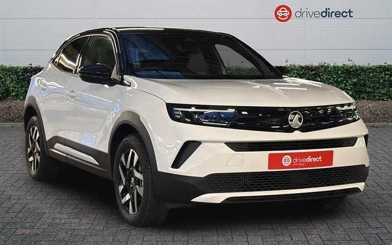 Olympic white New 2025 Vauxhall Mokka S SUV | £20,997 (Good price) - Image 1/4